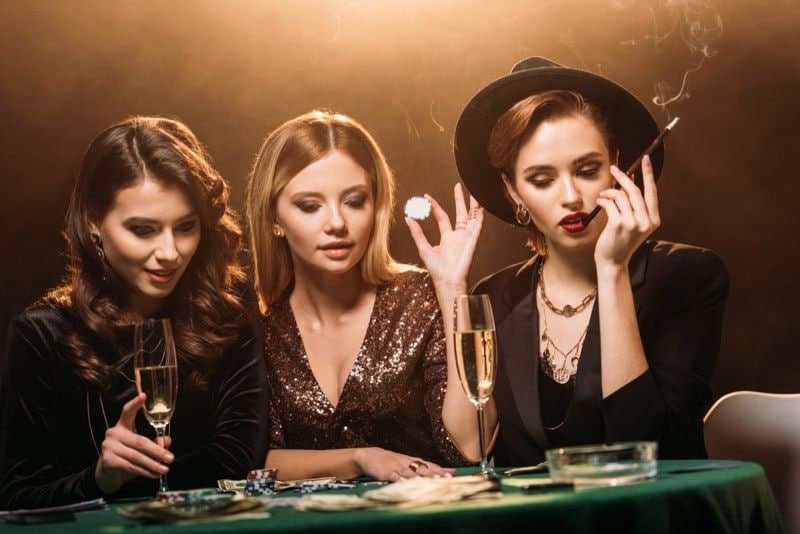 mmk777 ကာစီနို online slots နှင့် table games မြန်မာ